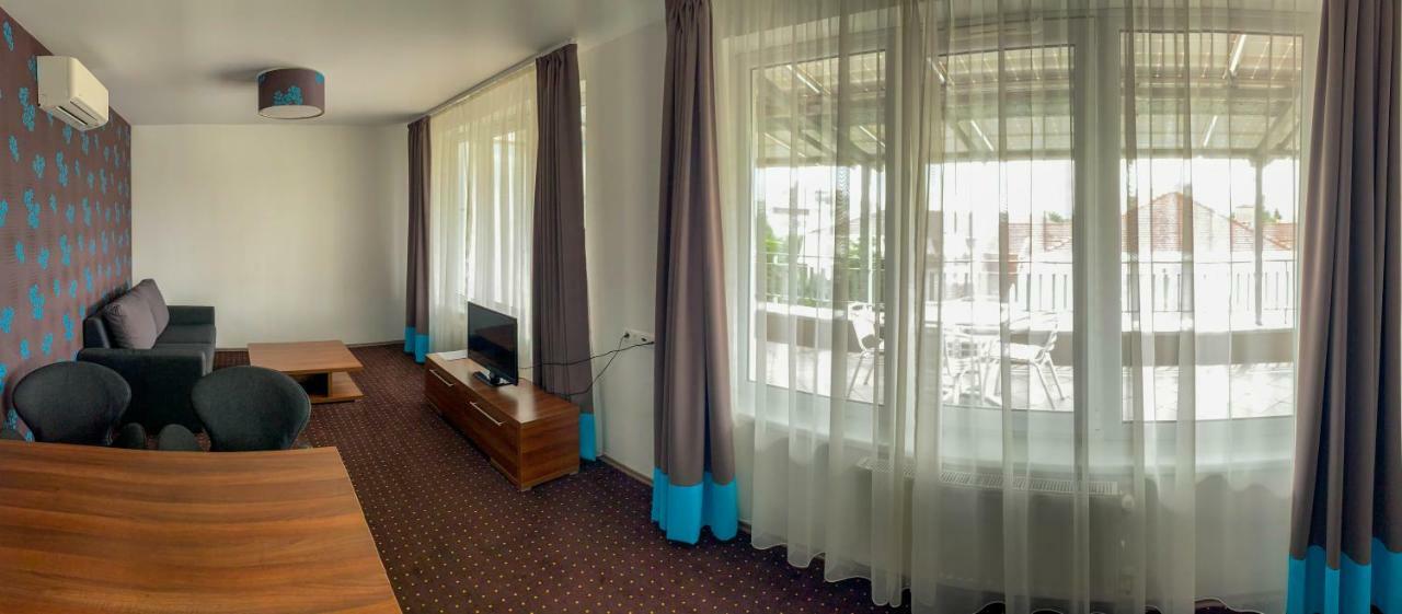 Plage Apartman Hajdúszoboszló 外观 照片